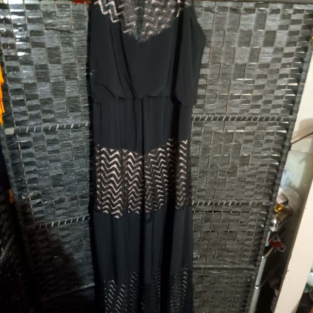 Slinky sexy R & M Richard's casual gown